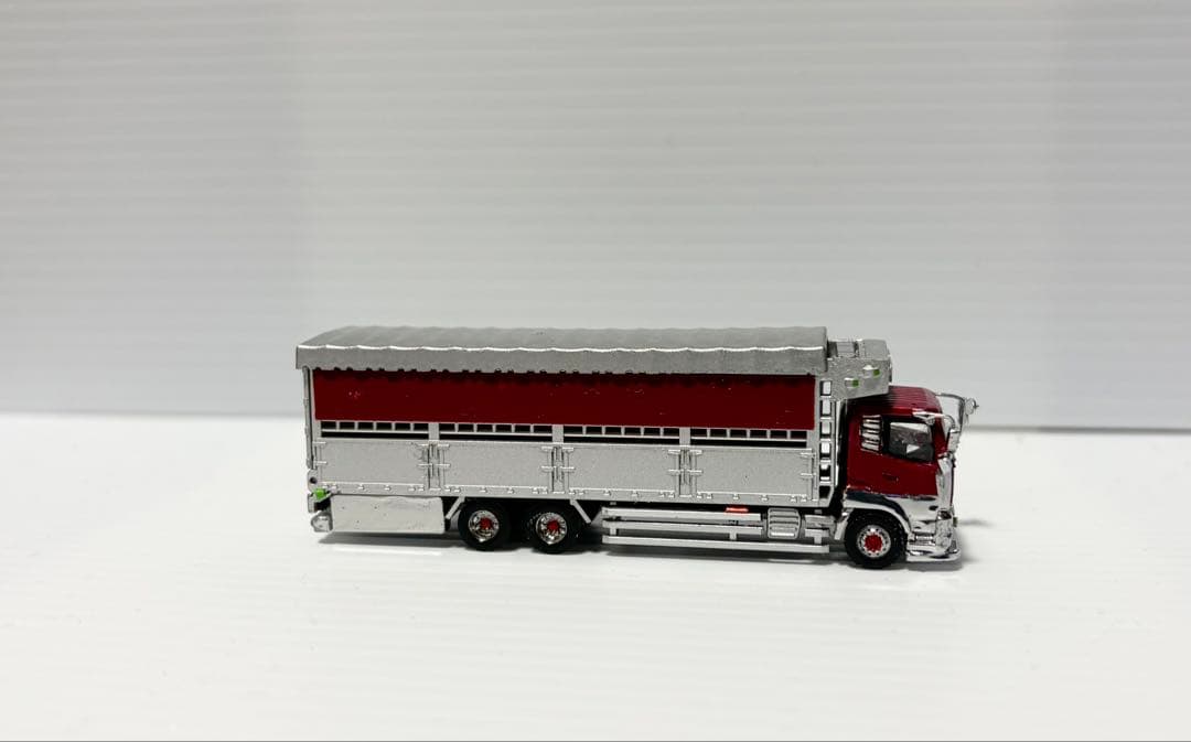 ＵＤトラックスクオン　家畜運搬トラック　べこ車　トラックコレクション
