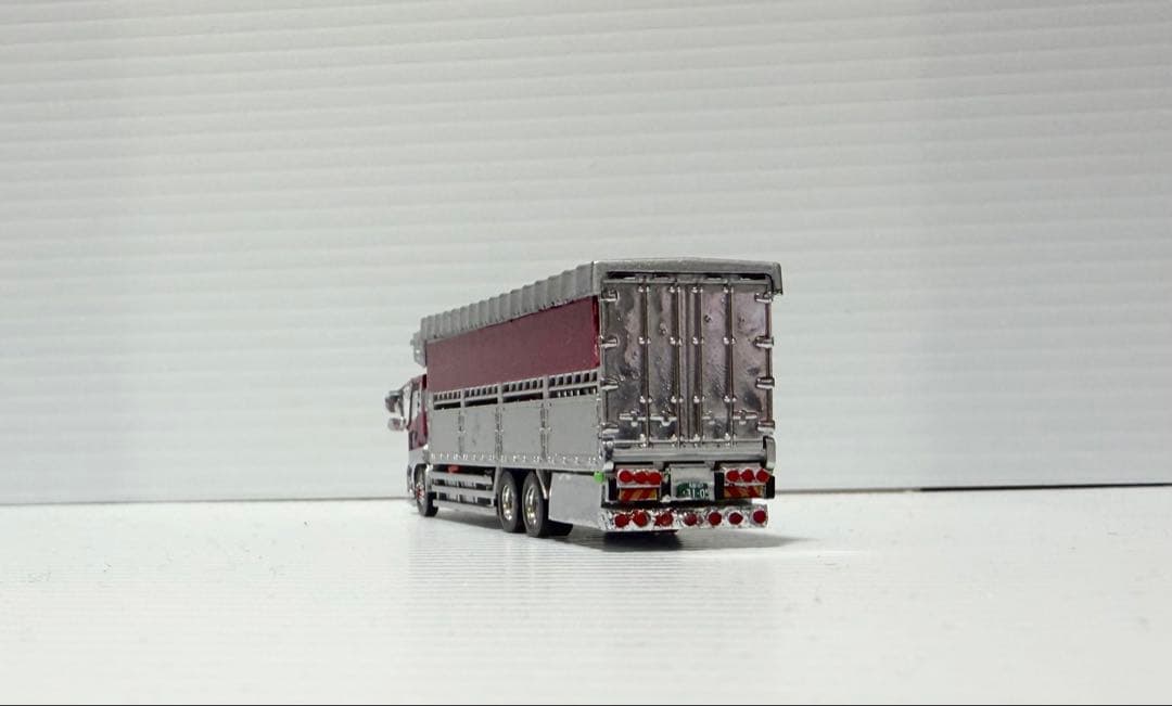 ＵＤトラックスクオン　家畜運搬トラック　べこ車　トラックコレクション