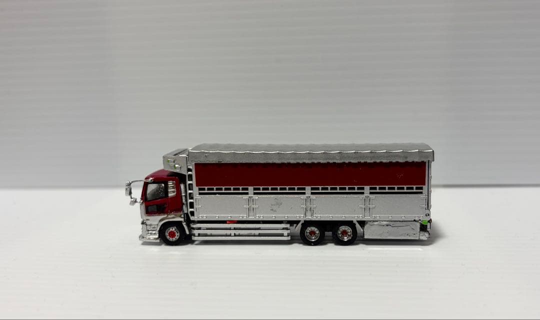 ＵＤトラックスクオン　家畜運搬トラック　べこ車　トラックコレクション