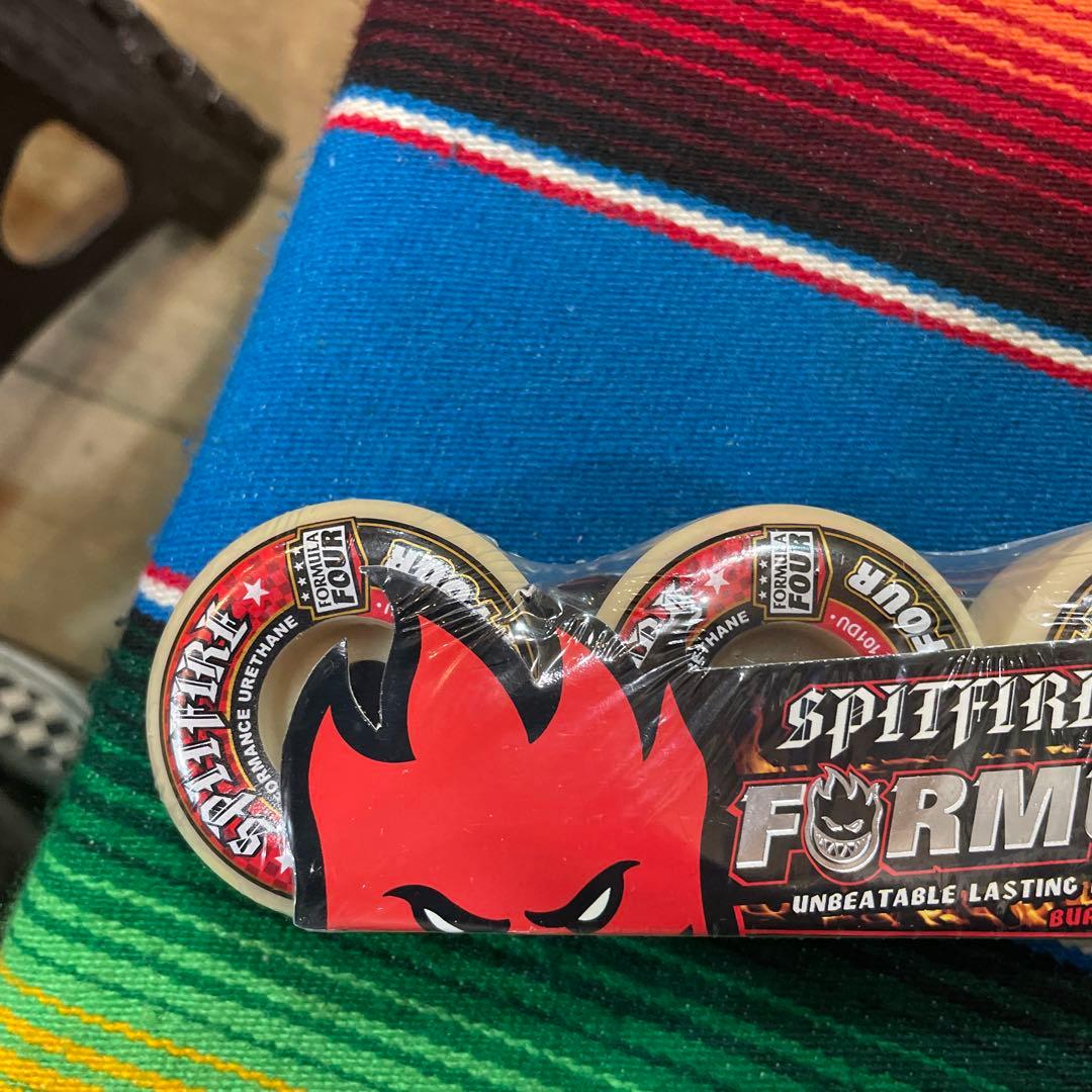Spitfire Formula Four 53mm101aコニカルフルスケボー