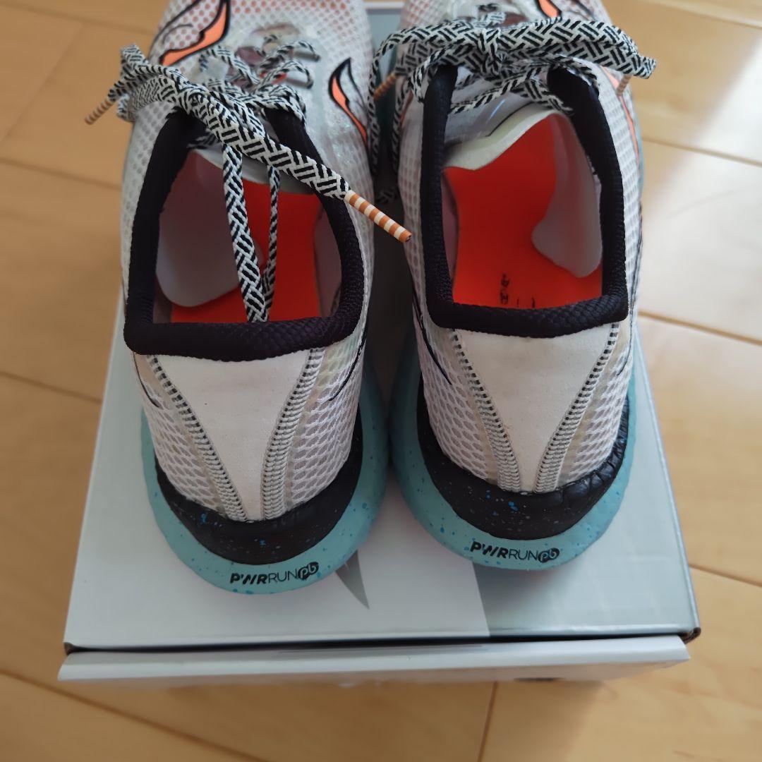 スパイク・シューズ Saucony Endorphin Pro3 25.5cm
