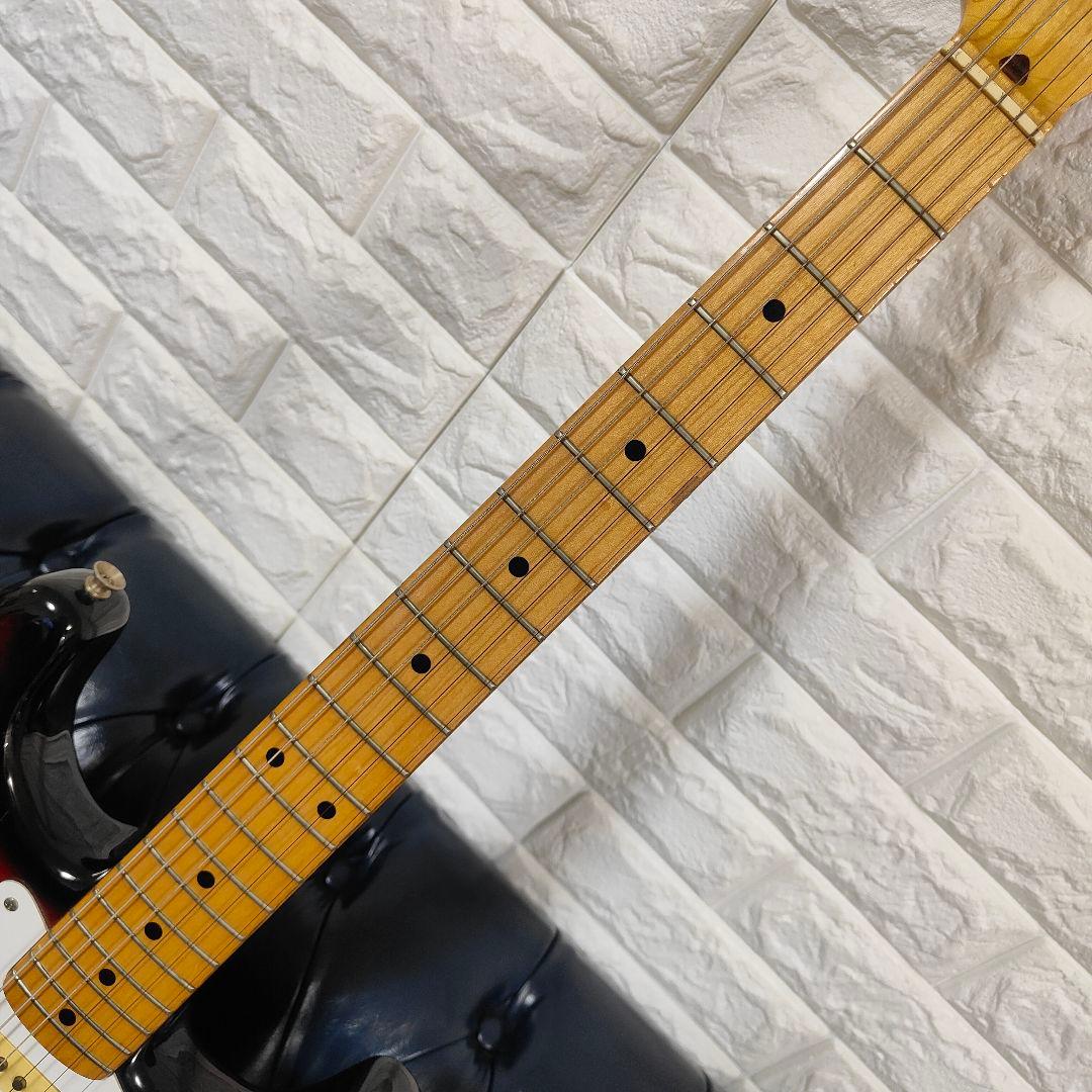 FERNANDES 石ロゴ ストラトキャスター FST-60