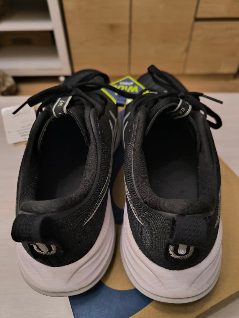 新同 ASICS GEL-CUMULUS 27 27.5cm ex wide
