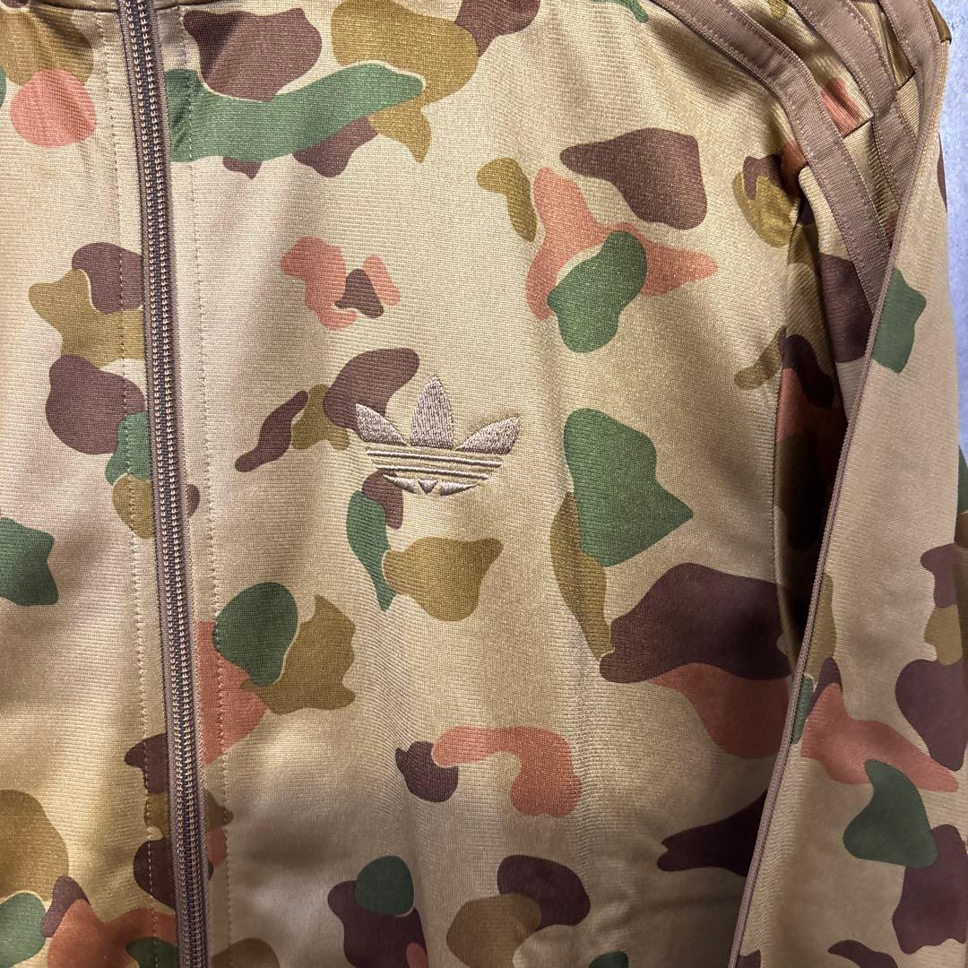 【美品】アディダスadidas originals トラックジャケット迷彩