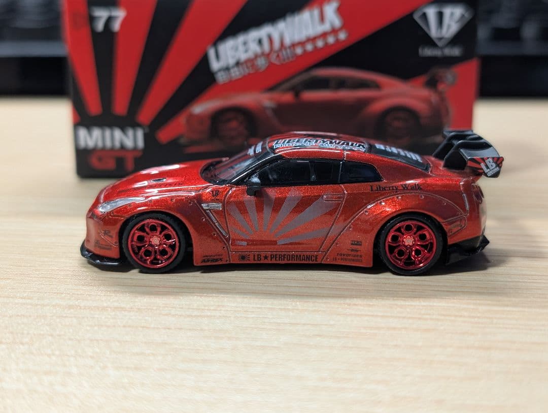 MINI-GT　4台セット LBWK HKS カルソニック