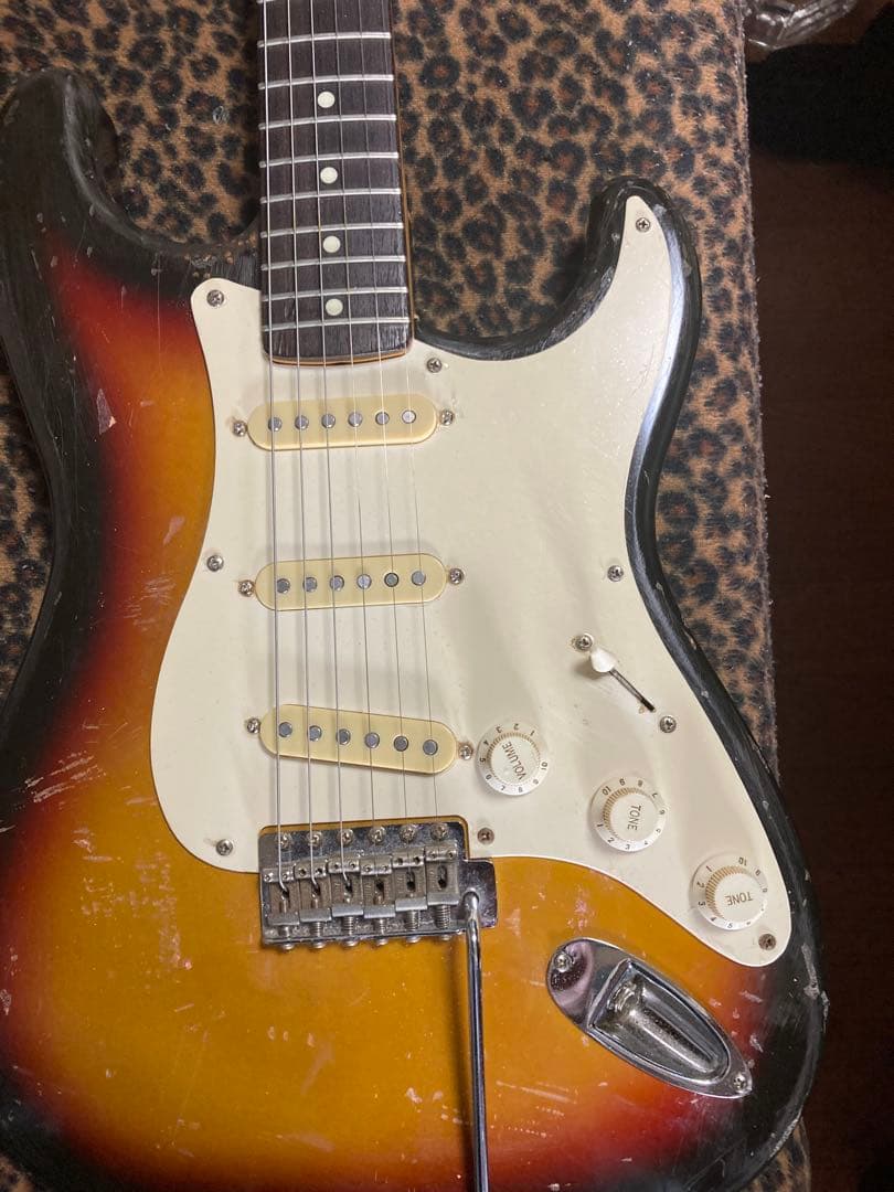 Fender Japan フェンダージャパン　ストラトキャスター