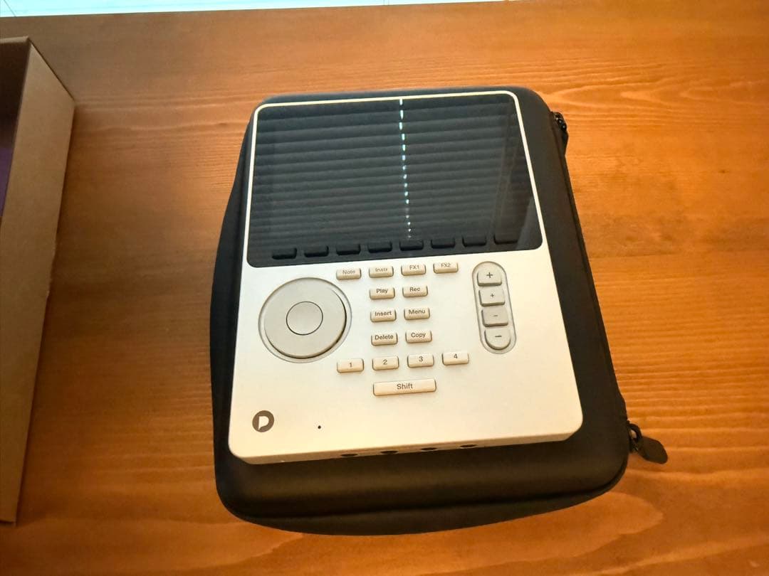 鍵盤楽器 Polyend Tracker Mini 10TH EDITION