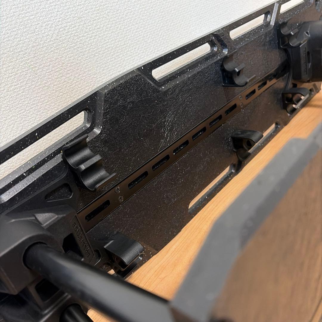 ロックフィールドイクイップメント　LOCKFIELD EQUIPME