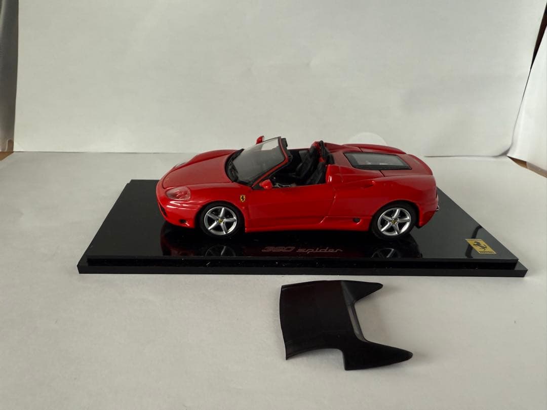 Ferrari 360 Spider 1/43 赤 ミニカー