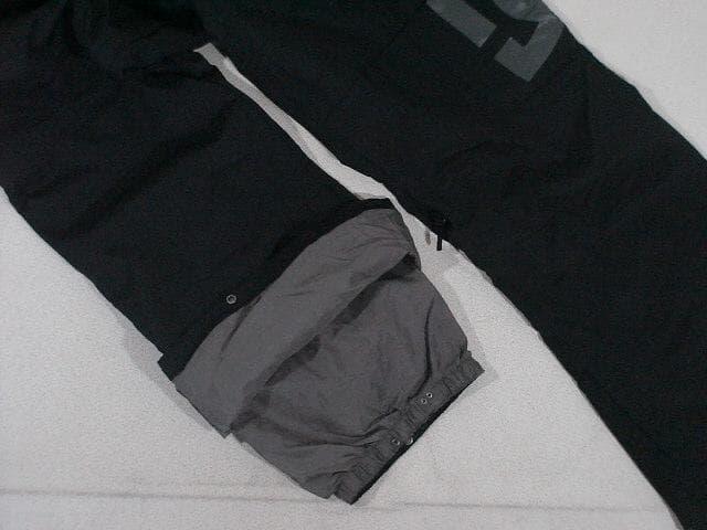 95296　DCシューズ　スノボウエア上下　赤ｘ黒ｘ白　L/XL