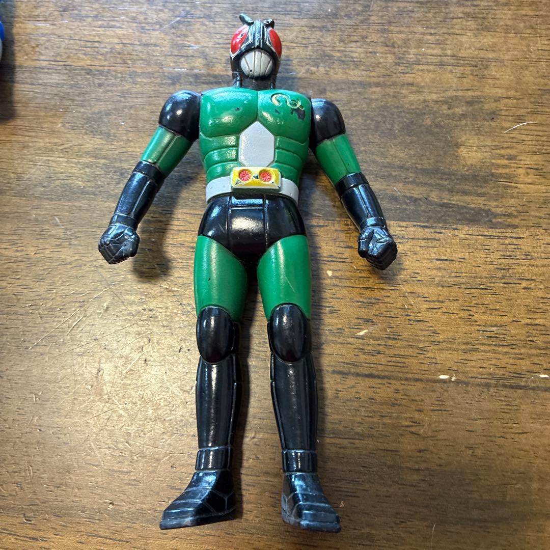パワーレンジャー・仮面ライダー フィギュアセット 恐竜