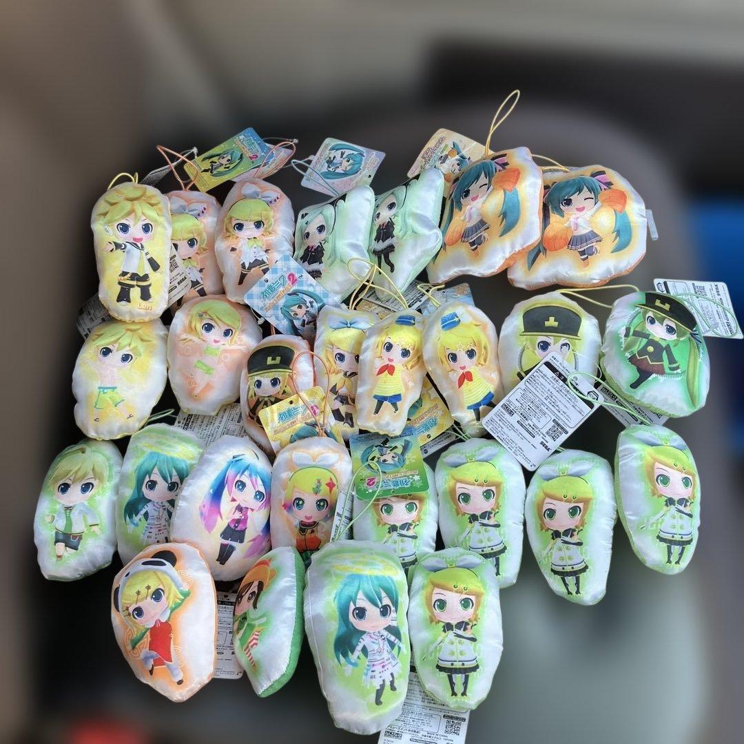 初音ミク マスコットクリーナー まとめ売り 64個