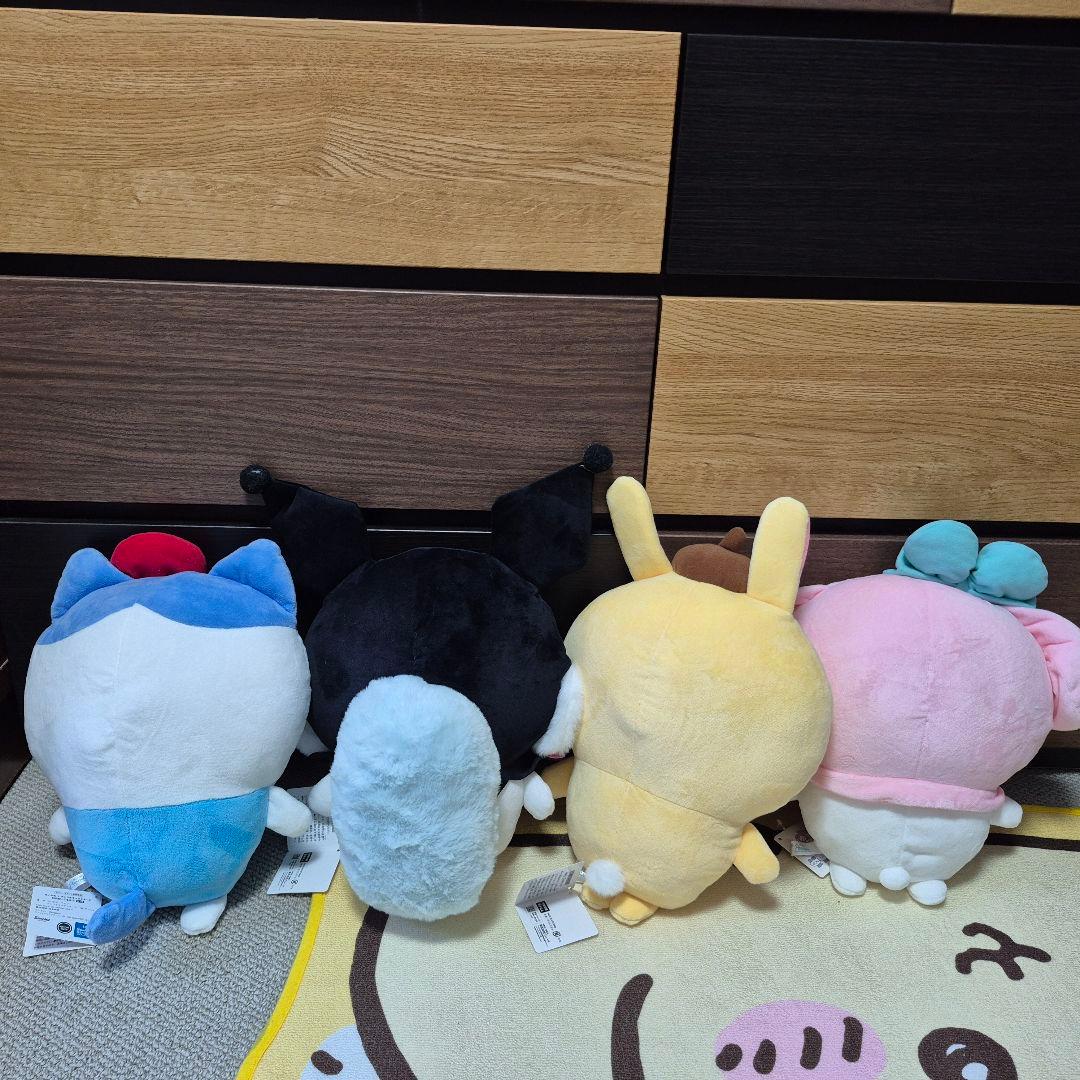 ちいかわ×サンリオキャラクターズ　BIGぬいぐるみ　4点セット