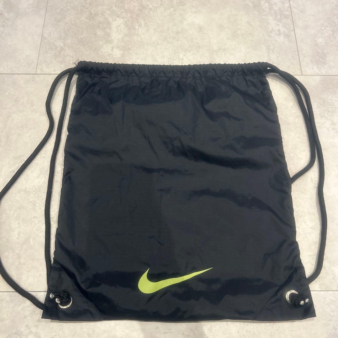 Nike ハイパーヴェノム　ファントム　FG