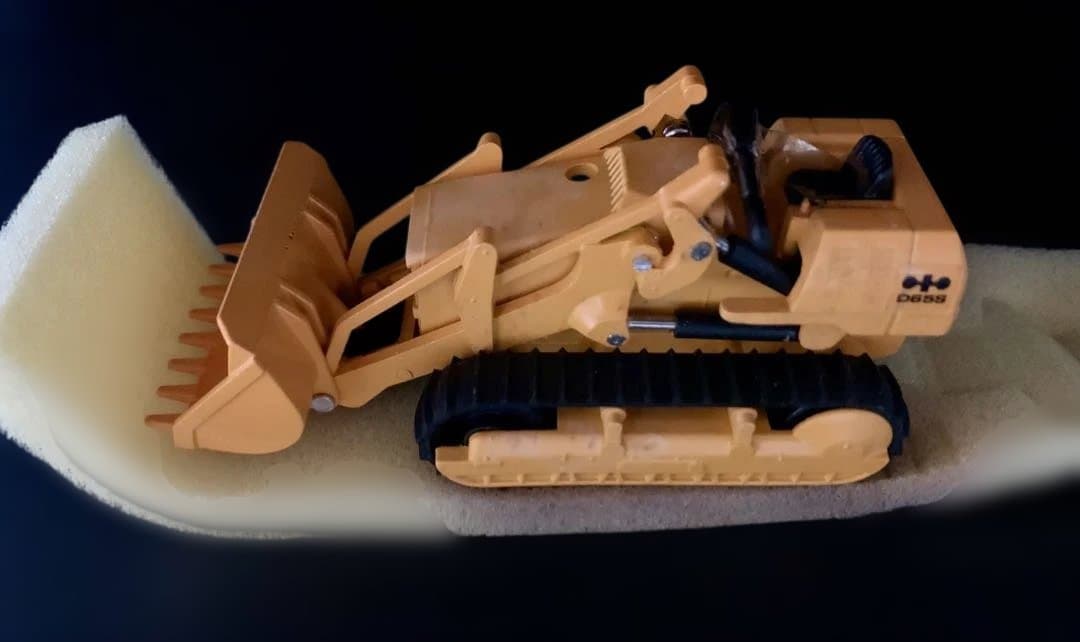 【希少品】KOMATSU 未使用 D65S DOZERSHOVEL ミニカー箱入