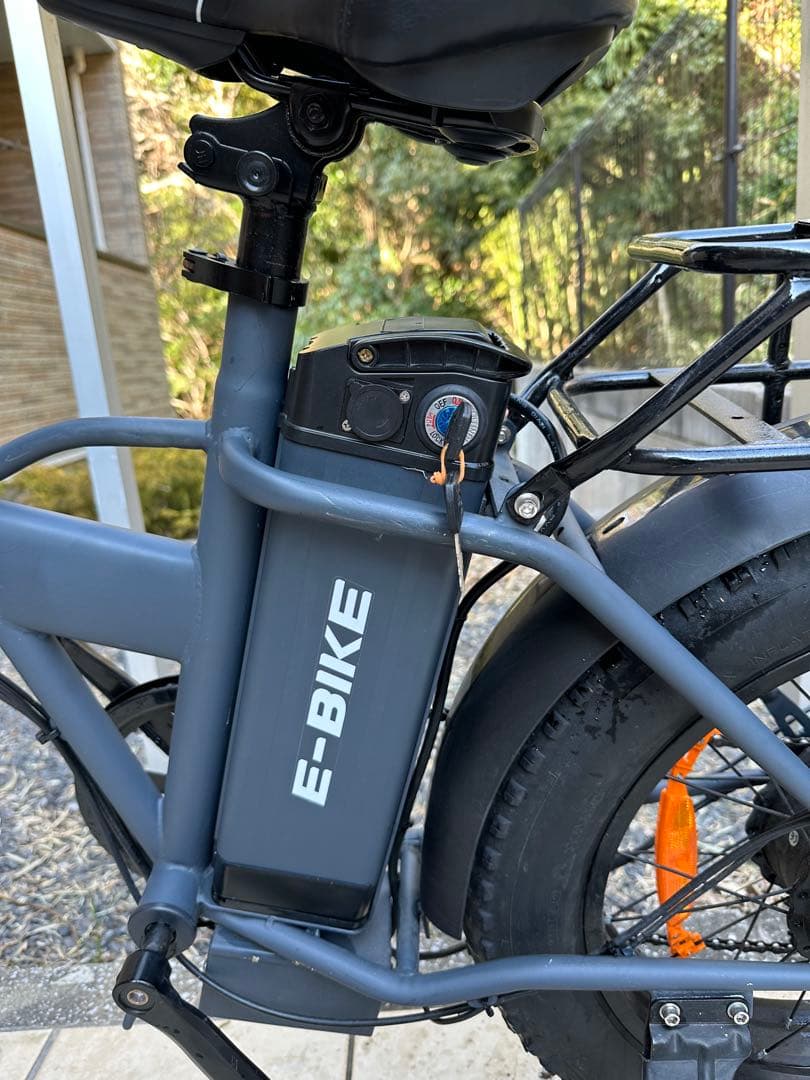 ん*様 ファットバイク　20インチ　折り畳み電動自転車 FATBIKE 7段変速