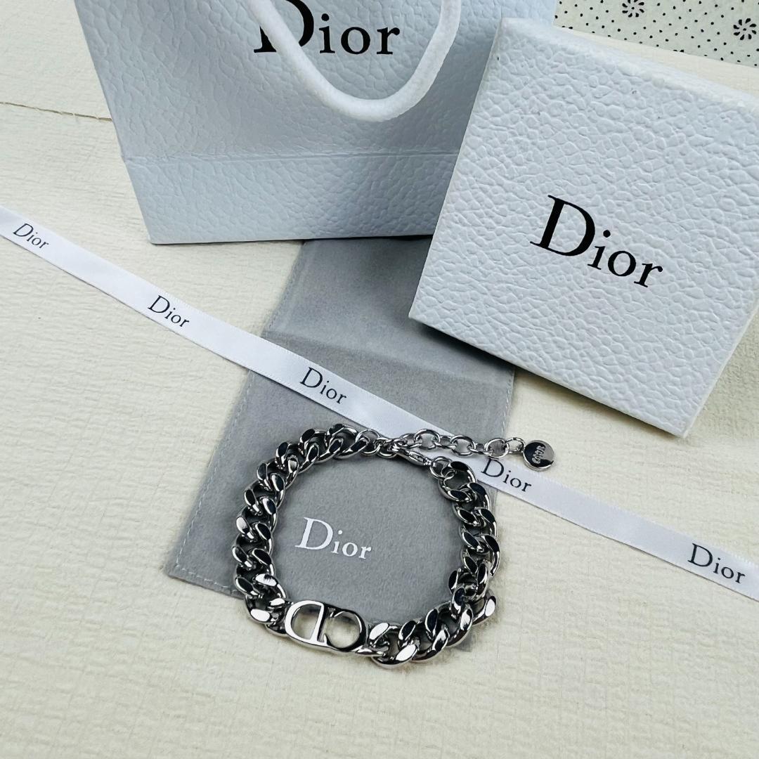 DIOR ディオール CDチェーンリンク ブレスレット シルバー ノベルティ