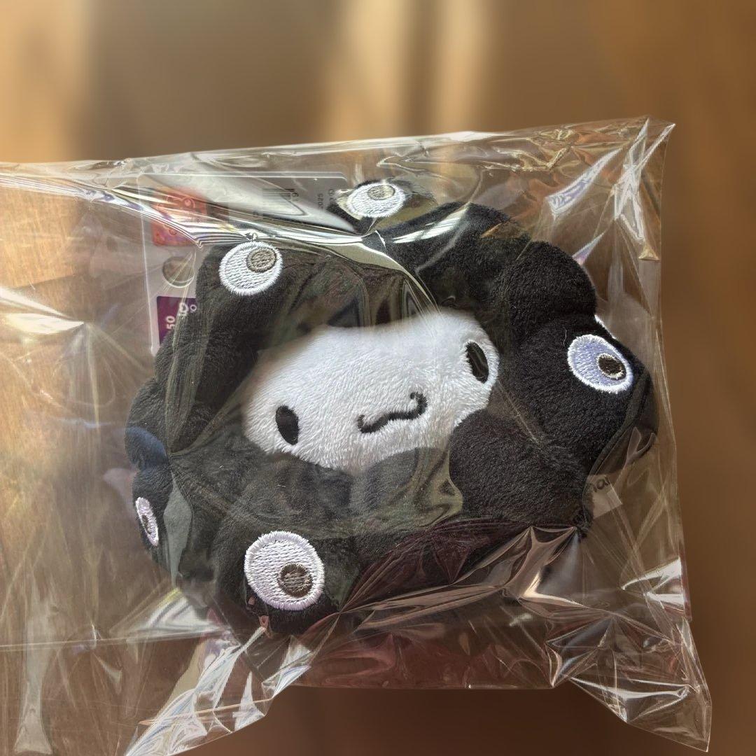 ミャクミャクコラボシナモロール ぬいぐるみ