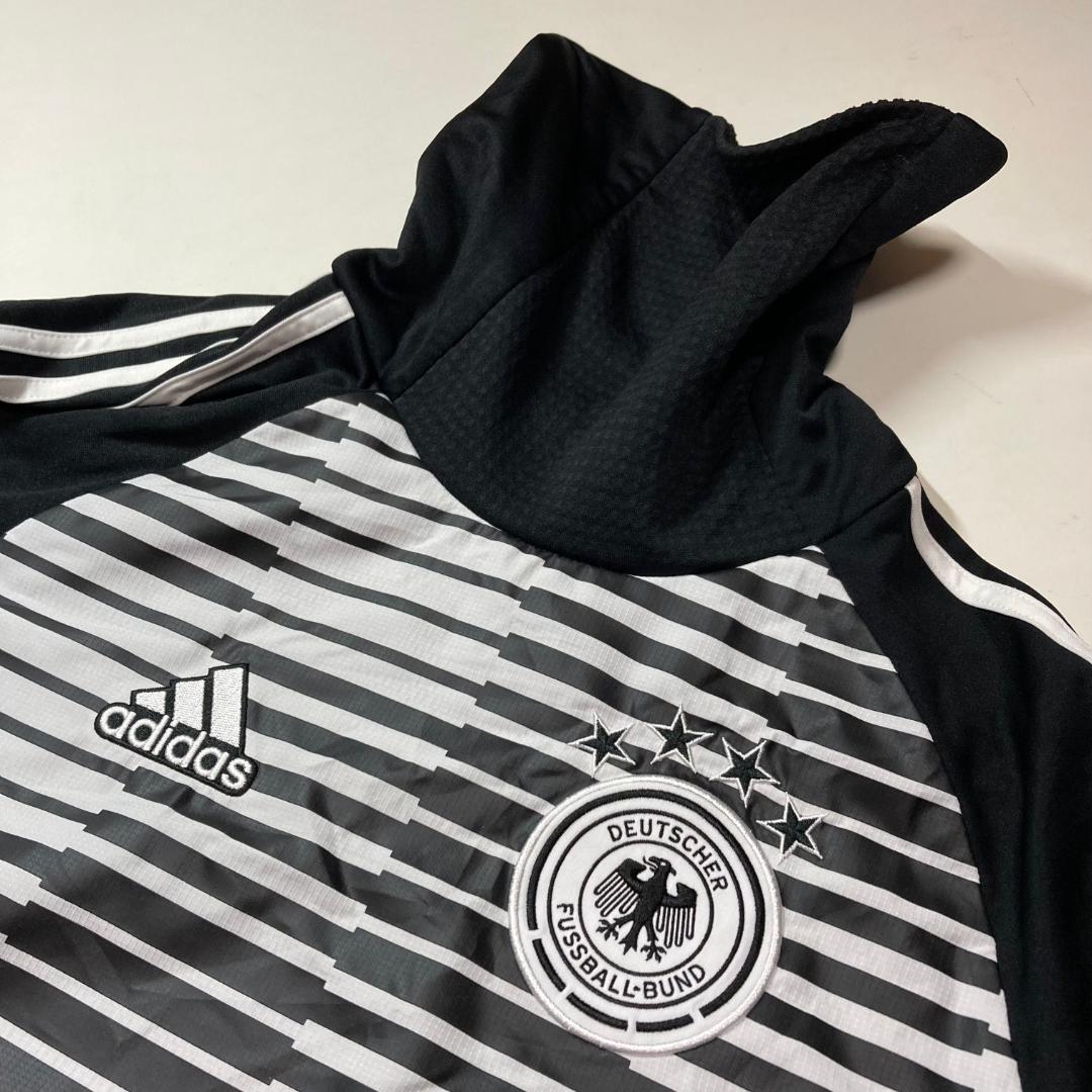 ドイツ代表 adidas　トレーニングトップ　ピステ Sサイズ　ハイネック