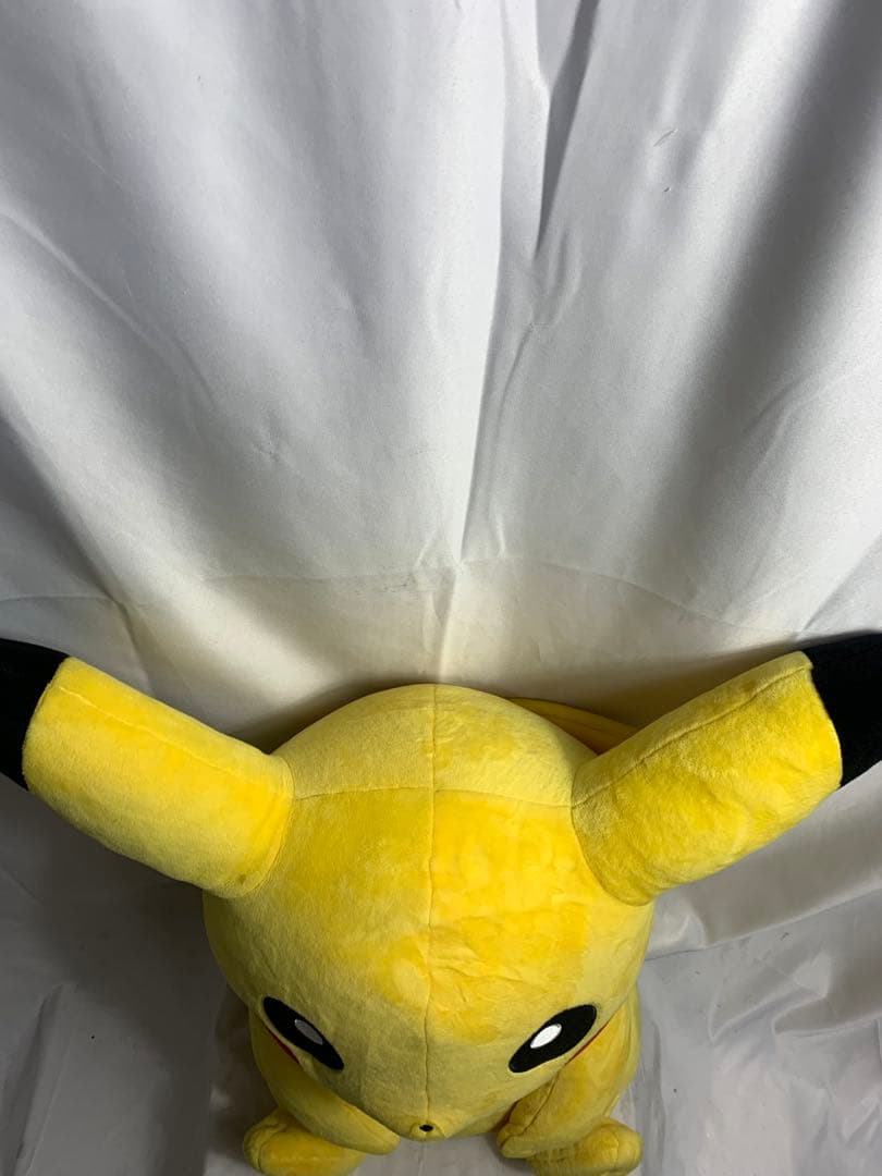 ポケモンセンター 限定品 ピカチュウ 特大 ぬいぐるみ ポケモン　2015