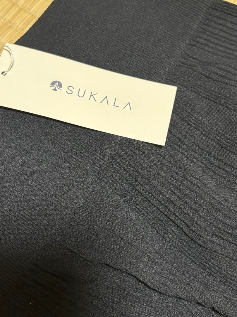 SUKALA ウエーブリブアクティブレギンス