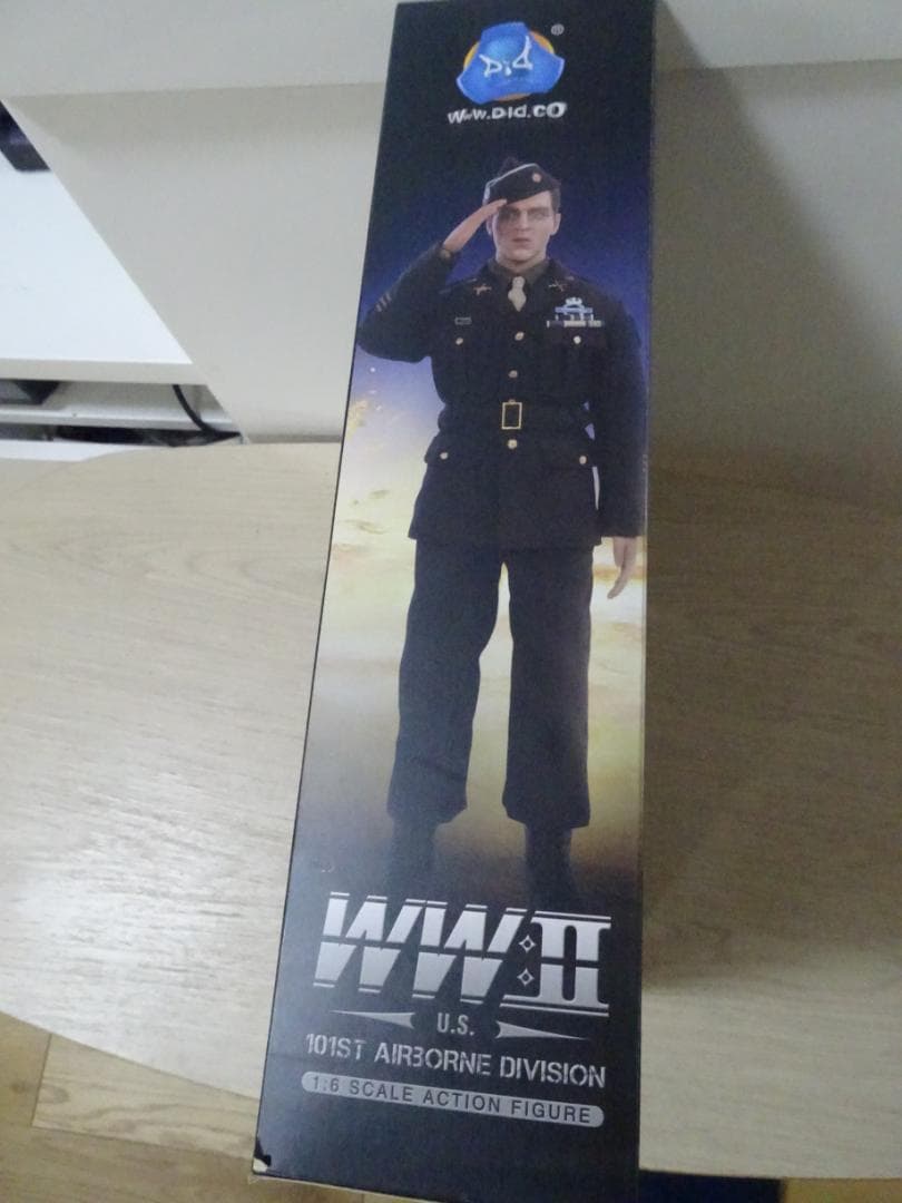 第506空挺歩兵連隊第101空挺師団 リチャード少佐 1/6スケール フィギュア