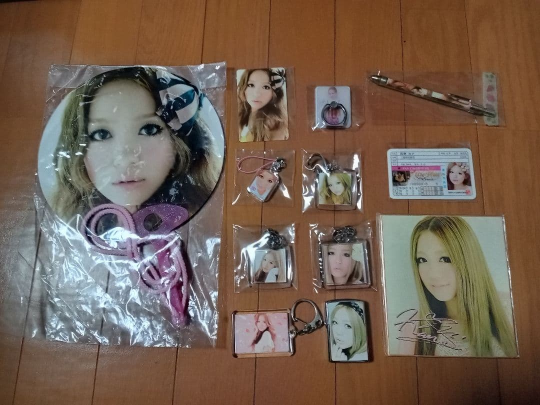 西野カナ アクリルスタンド セット