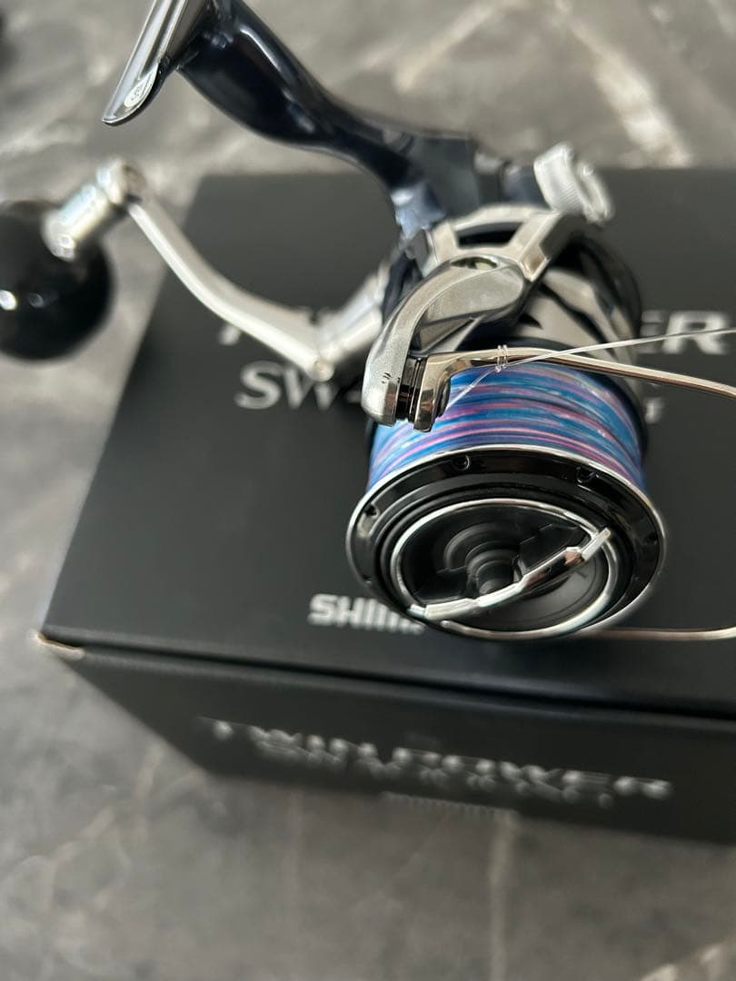 SHIMANO TWIN POWER SW4000XG スピニングリール