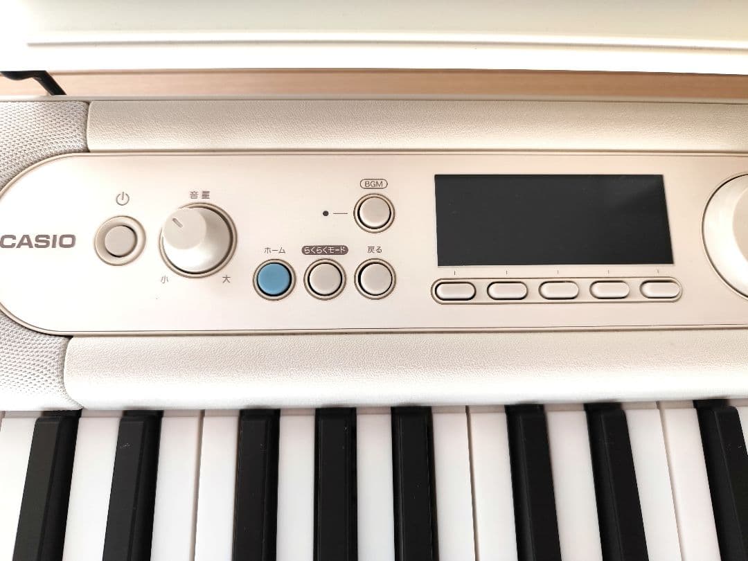 美品　CASIO LK-520 電子キーボード 光ナビゲーション