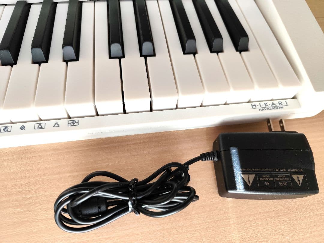 美品　CASIO LK-520 電子キーボード 光ナビゲーション