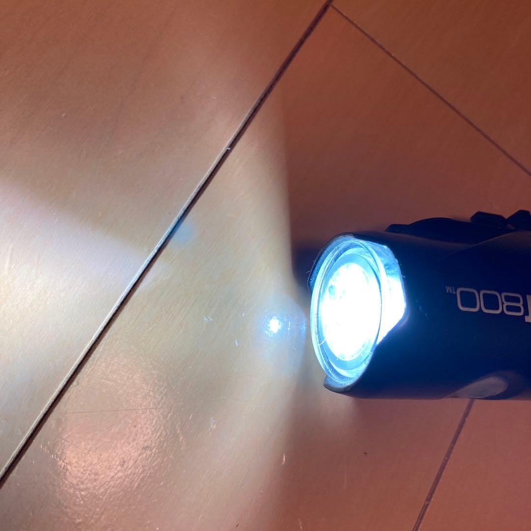 キャットアイ　VOLT800