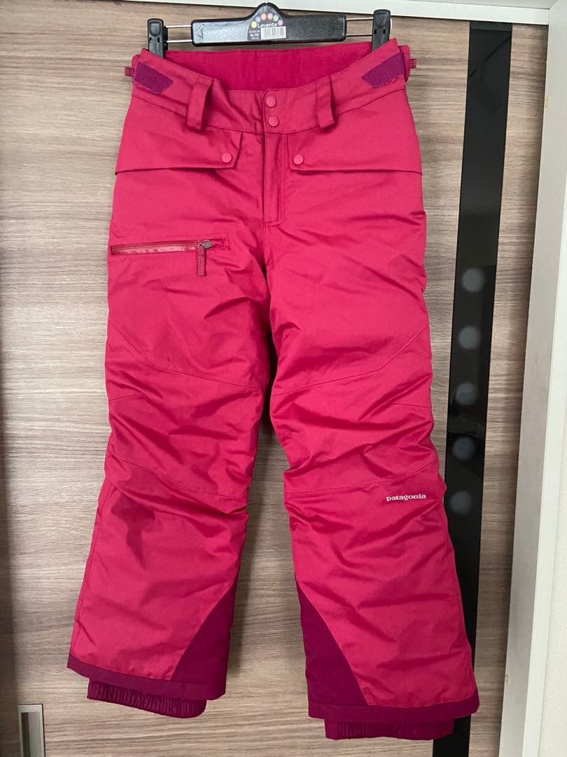 patagonia スノーボードウェア キッズ　120〜130