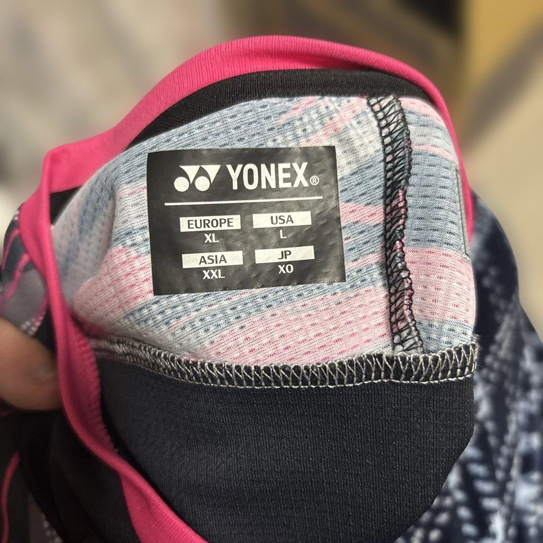 YONEX バドミントンシャツ 黒/ピンク Vネック