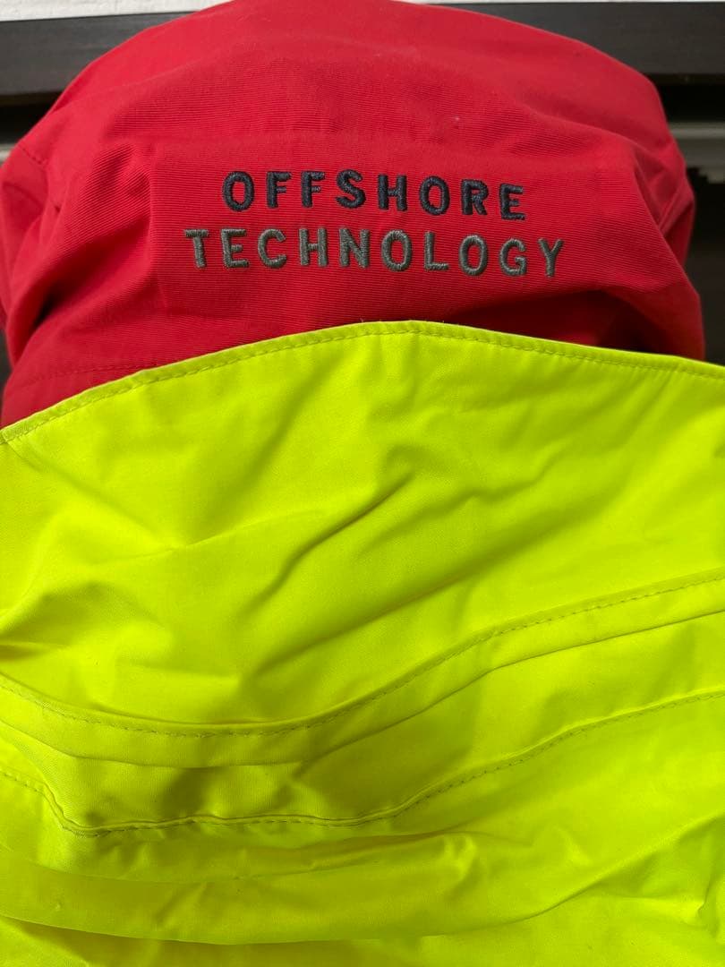 XM Yachting 防水ジャケット と　パンツ　レッド　信頼の本場イギリス製