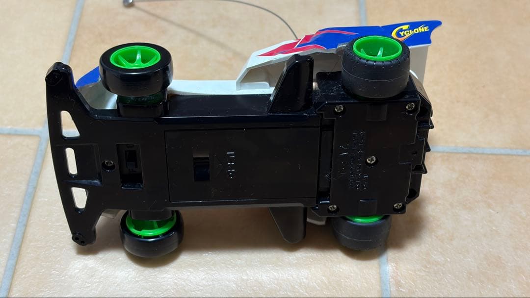 爆走兄弟レッツ&ゴー　ハイパーラジコン「サイクロンマグナム」トミー