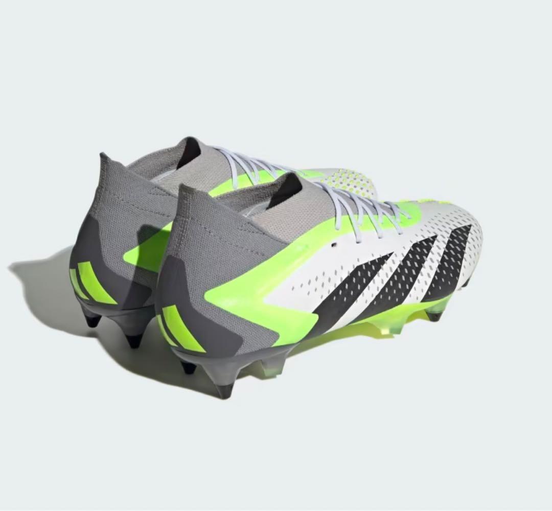 新品 25cm アディダス プレデター アキュラシー.1 サッカースパイク