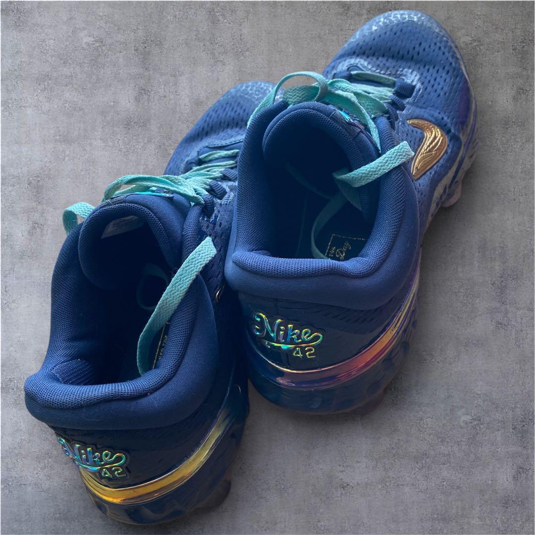 【日本未発売限定品】ジャッキーロビンソンモデルNIKEスパイク【中古美品】