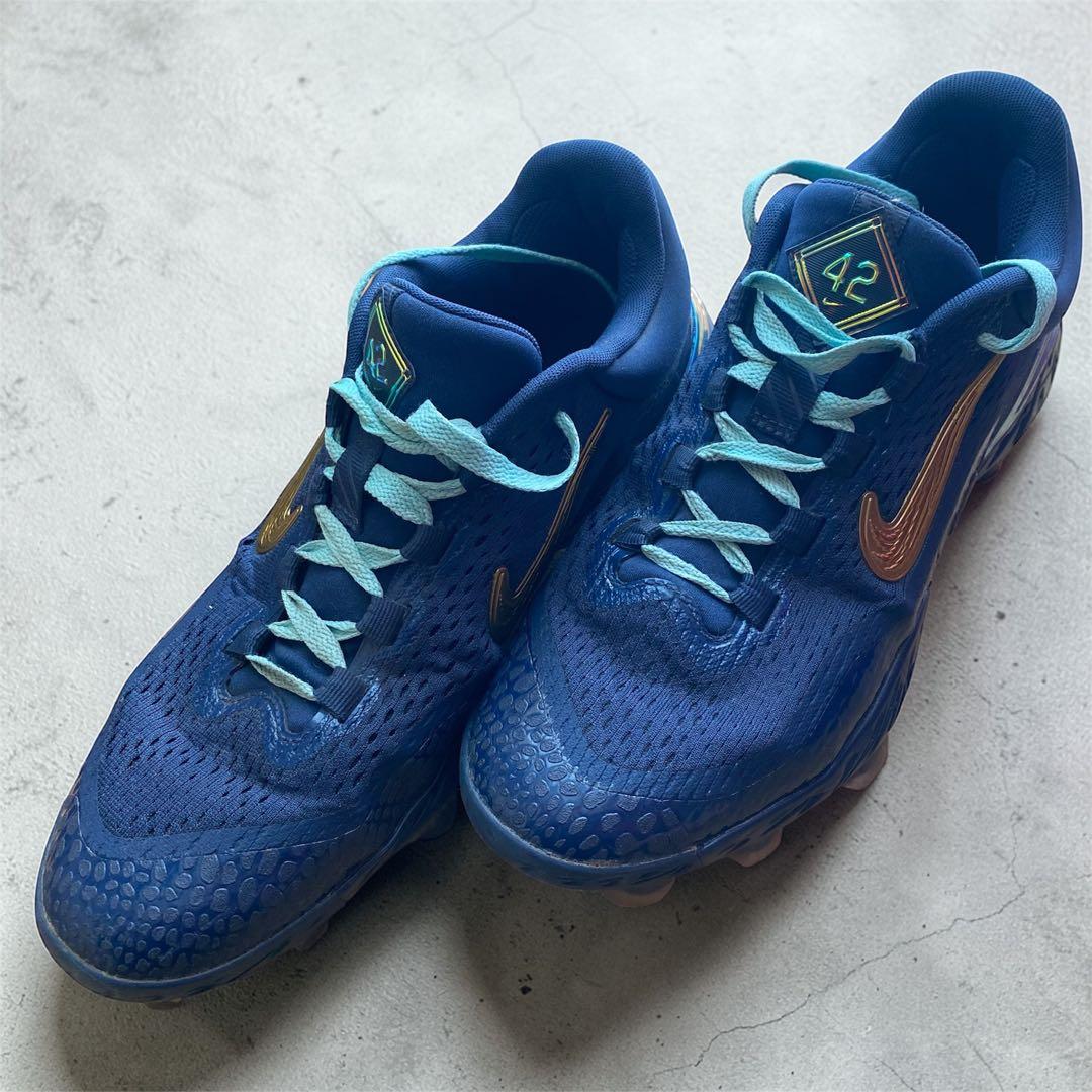 【日本未発売限定品】ジャッキーロビンソンモデルNIKEスパイク【中古美品】