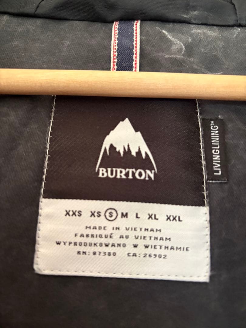 BURTONバートン スノーボードウェア　フルボディ　つなぎ　レディース