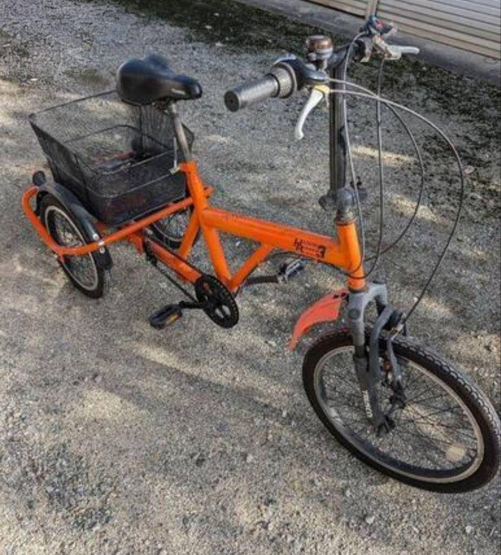 引き取り限定オレンジ折りたたみ自転車