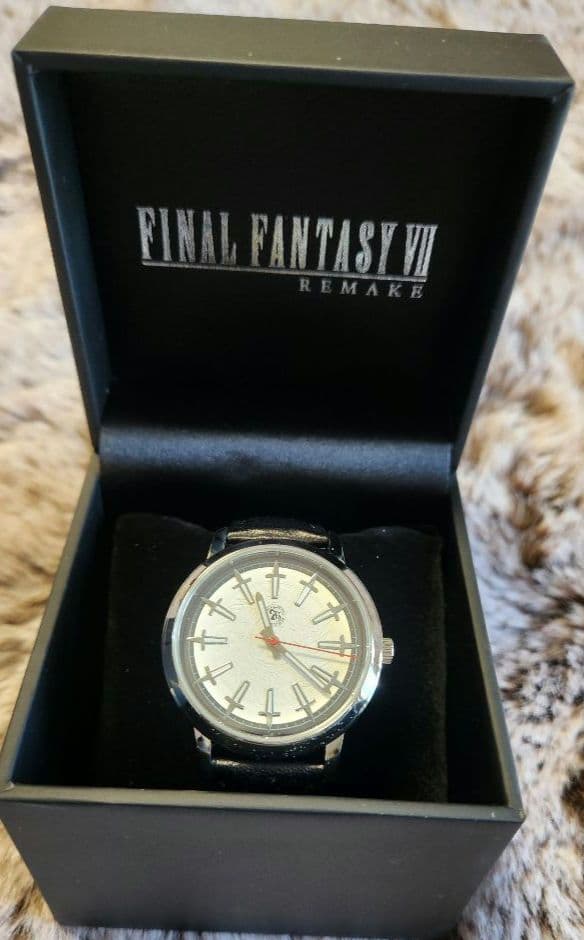 未使用★ファイナルファンタジーVII リメイク　腕時計　ティファ・ロックハート