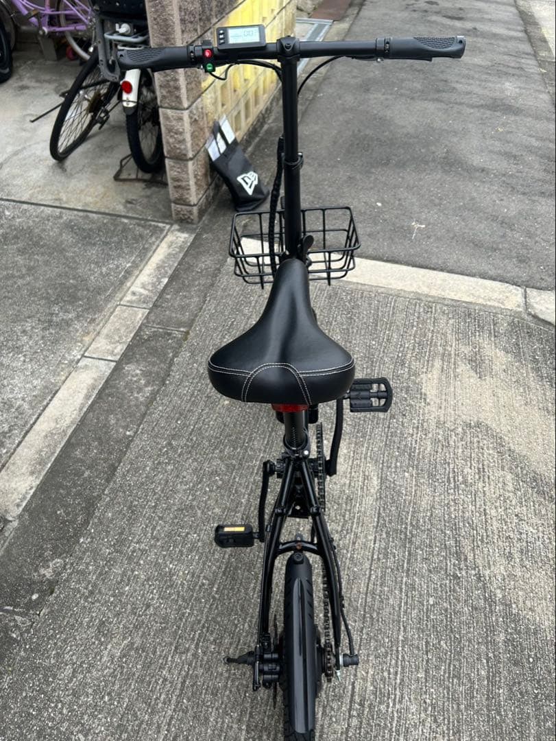 ほぼ新品RICH BIT CITY アシスト　ブラック電動自転車　ナンバー不要