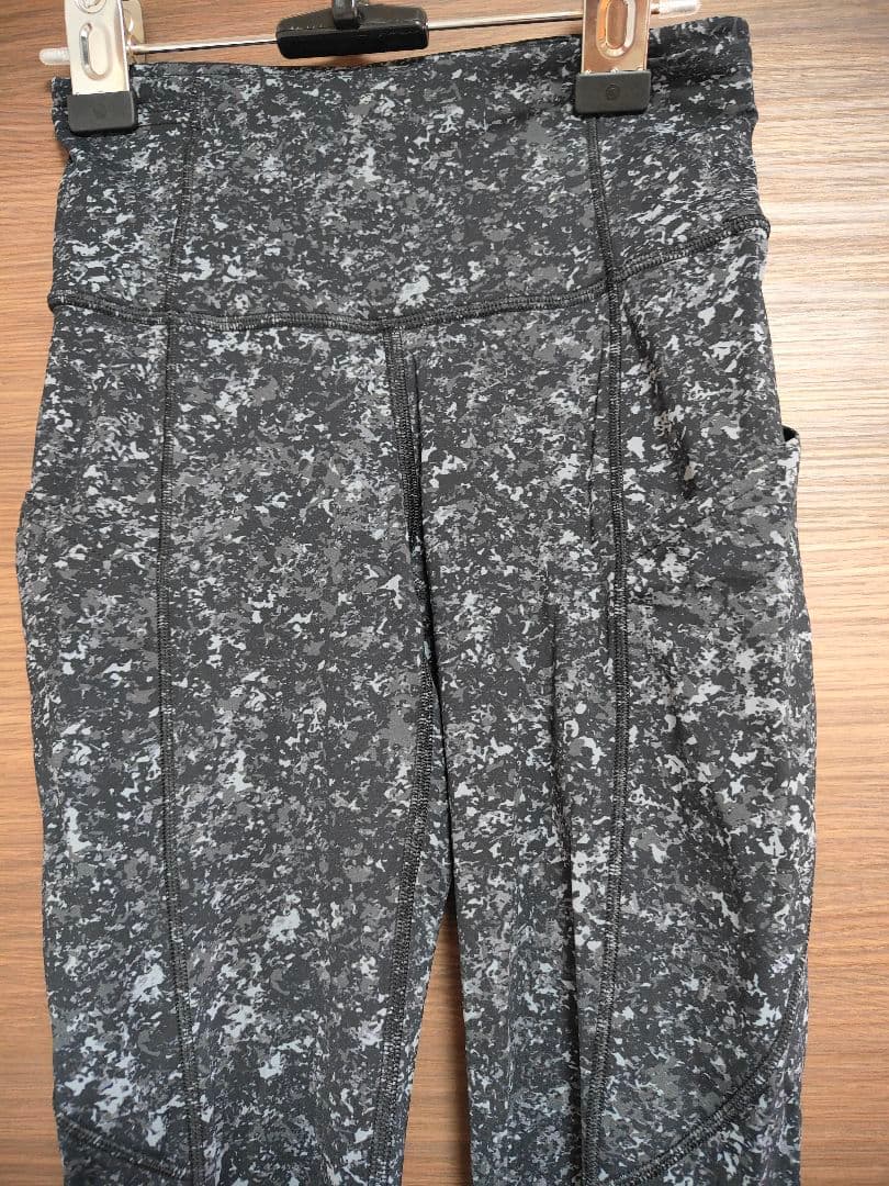 ルルレモン Fast and Free HR Tight 28\"　２