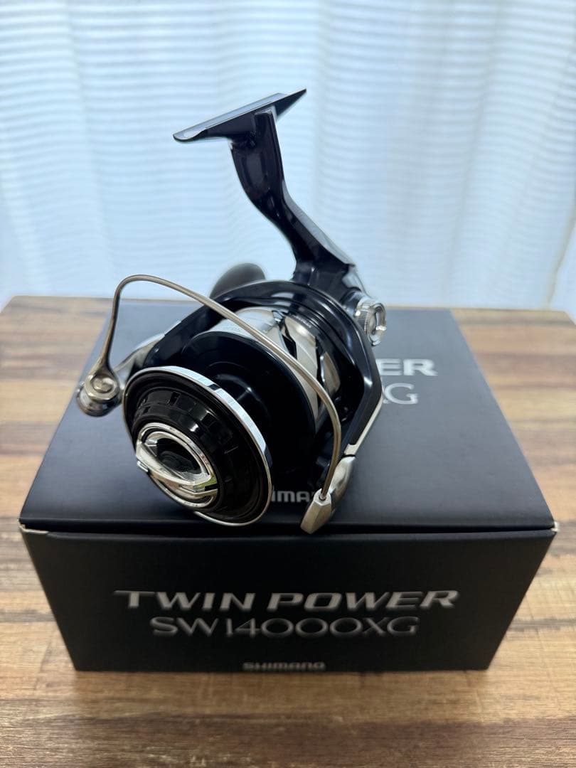 美品　シマノ　ツインパワーsw14000xg
