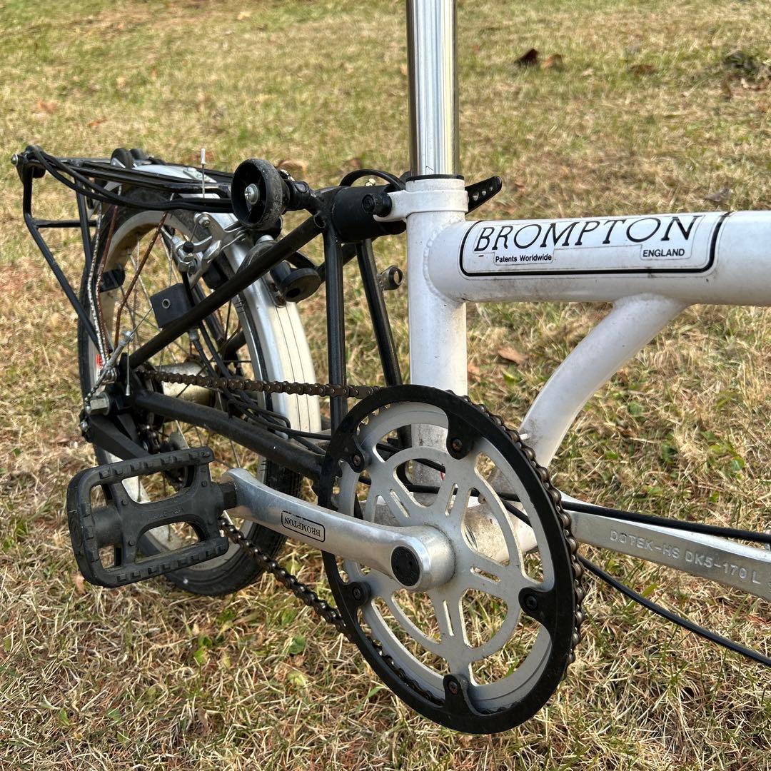 ブロンプトンBrompton折りたたみ自転車　ホワイト　BS6102 PART