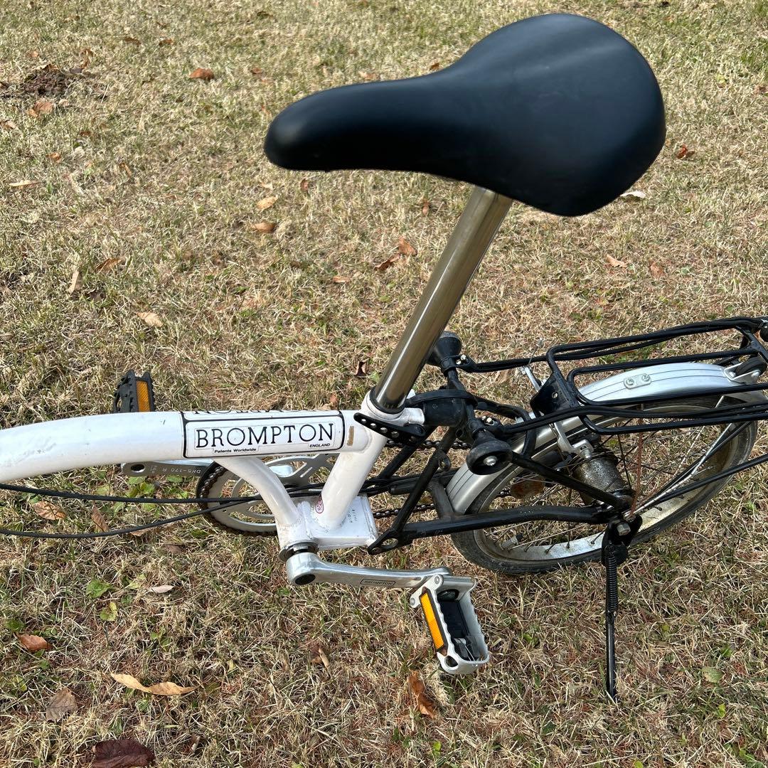 ブロンプトンBrompton折りたたみ自転車　ホワイト　BS6102 PART