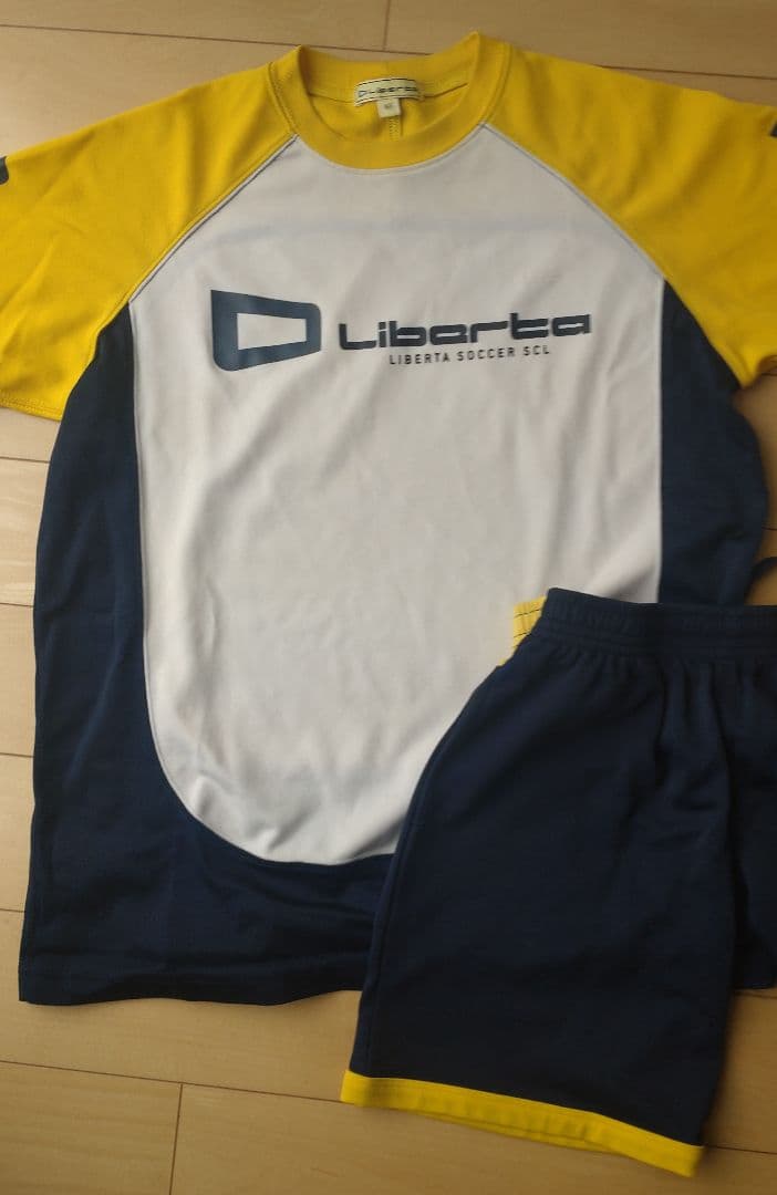 Liberta トレーニングウェアセット　リベルタ