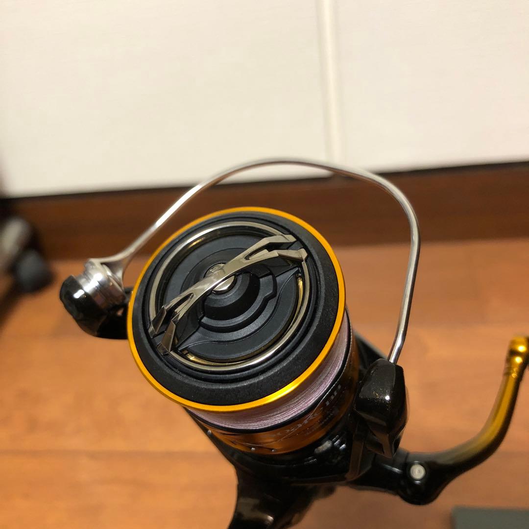 Soare BB C2000SSHG SHIMANO リール
