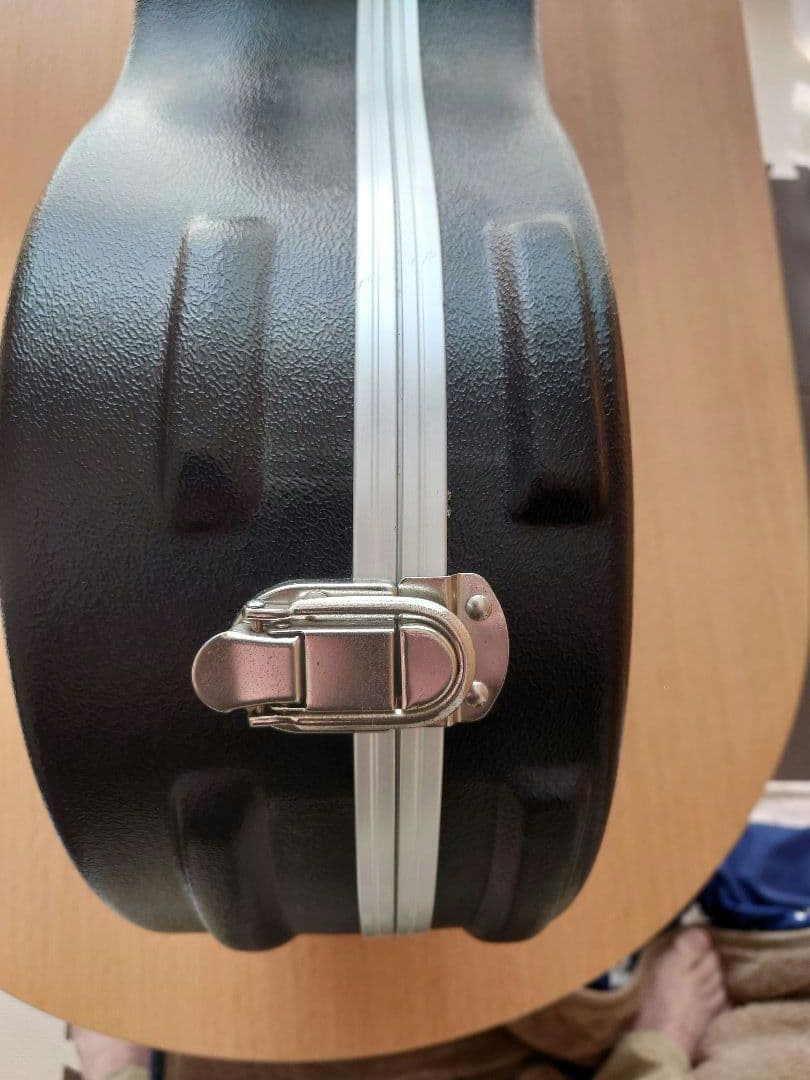 SKB-300 ミニギター・薄型アコギ用ハードケース【リトルマーチン等に】