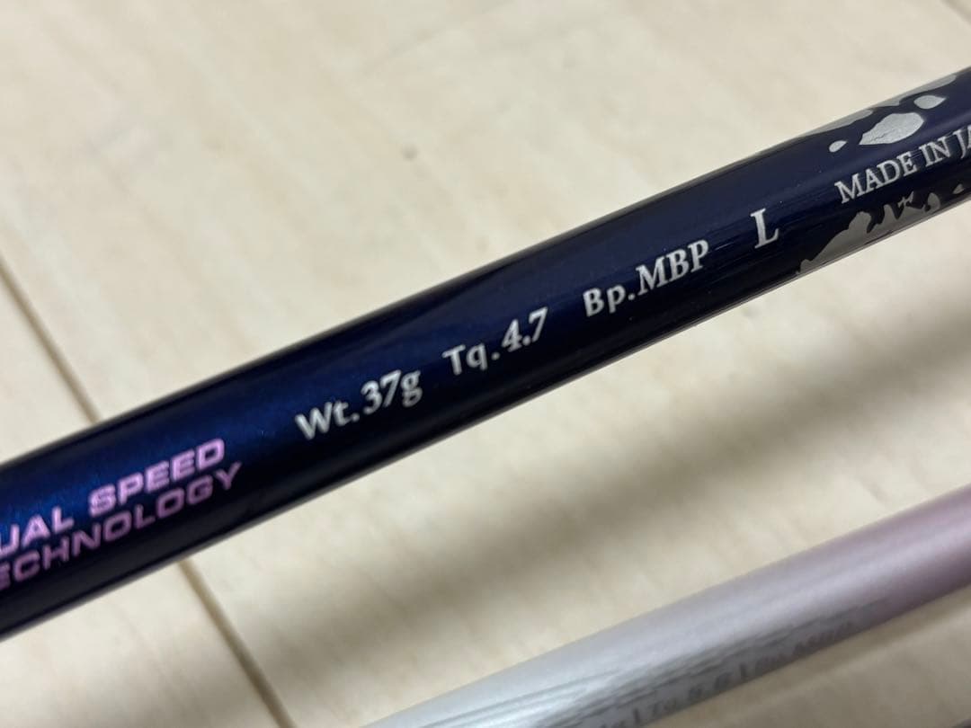 訳あり品！レディース　ゼクシオ　アイアン3本セット！